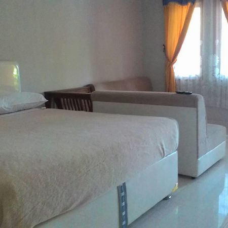 Hotel New Pondok Dewi Pangandaran Exterior foto